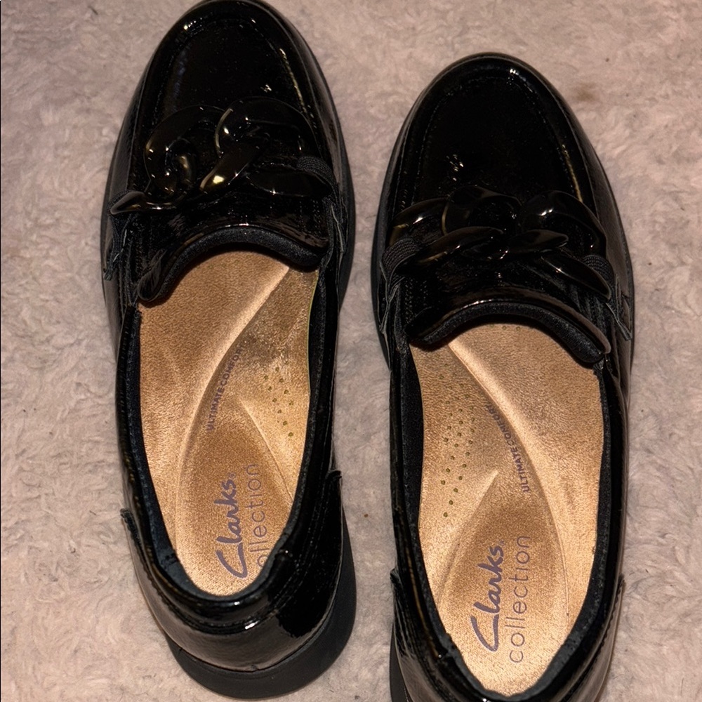 Clarks Women's Black Loafers